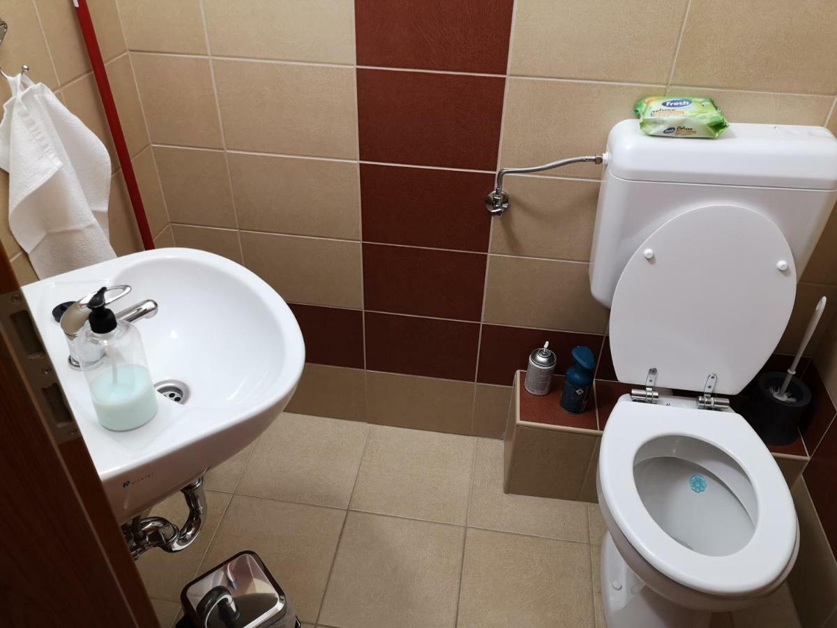 Freedom Apartman Hajdúszoboszló 外观 照片